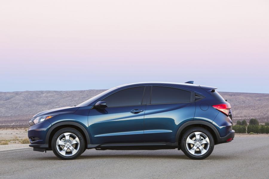  Honda HR-V 2015 года  (US) (фото 7 из 104)